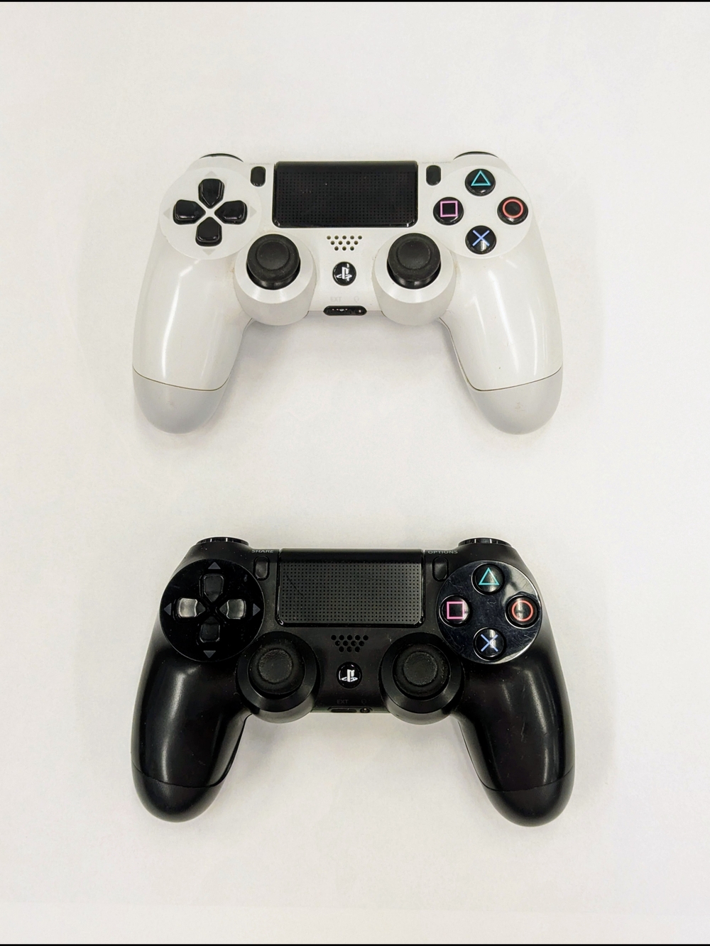 UNTESTED 2 Sony Playstation PS4 Dualshock CUH-ZCT2U Controllers White Black